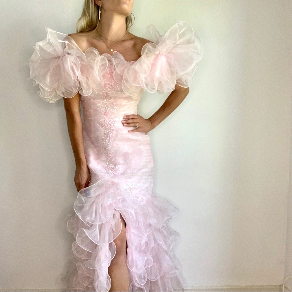 Vintage Light Pink Ruffle & Sequin / Beaded Dress